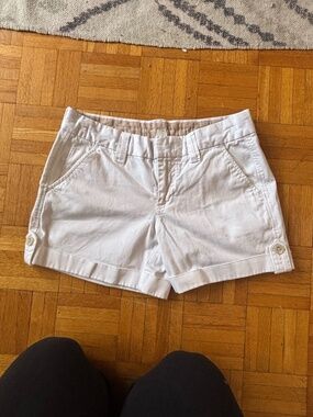 Banana Republic Weekend short off white * accepting offers
